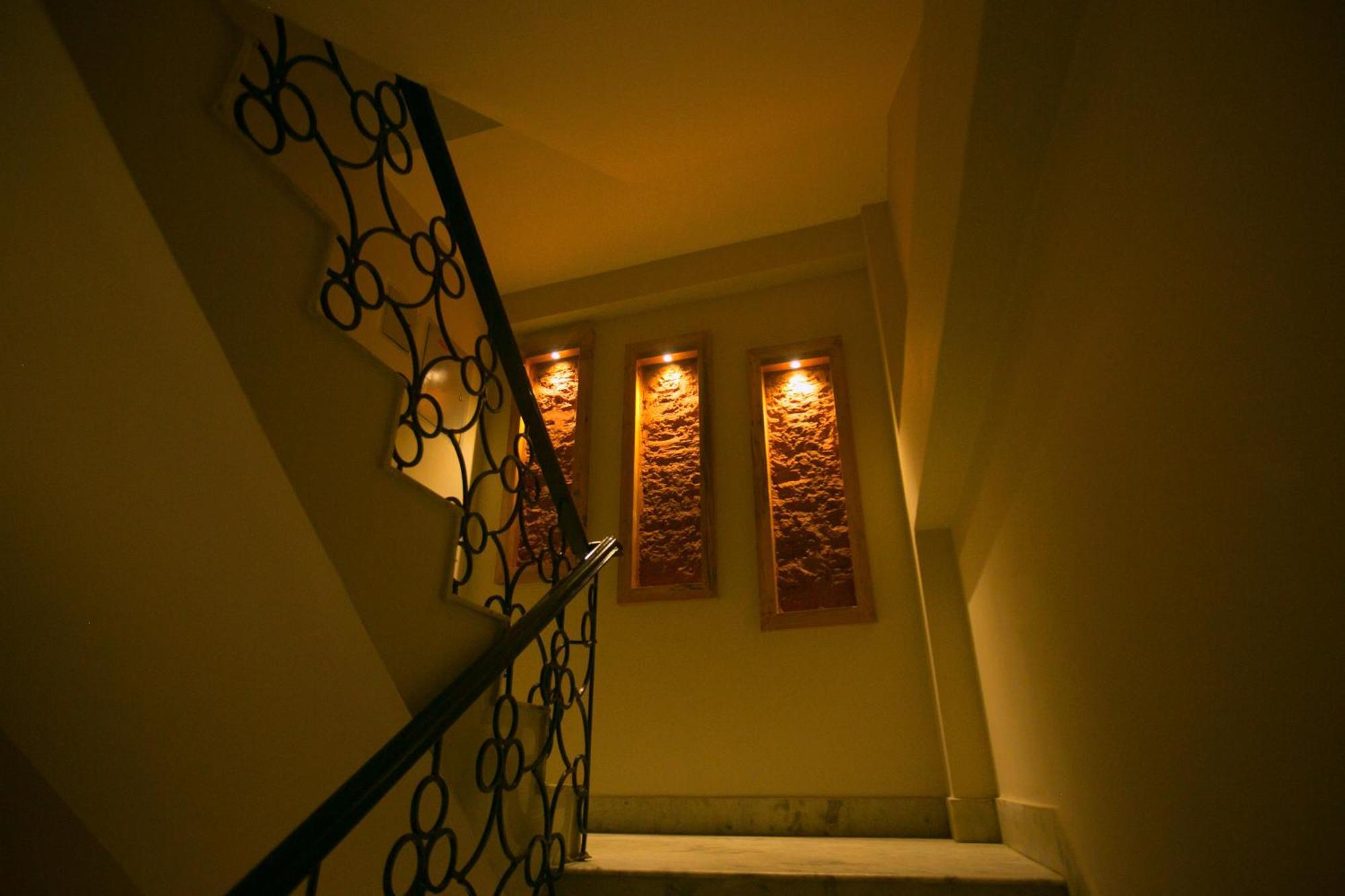 Divya Boutique Inn 카트만두 외부 사진